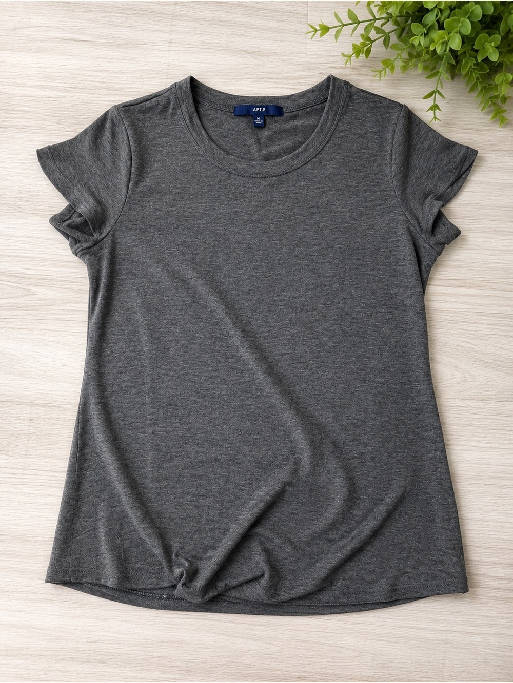 Apt. 9 Men's Heather Gray Crewneck Tee medium